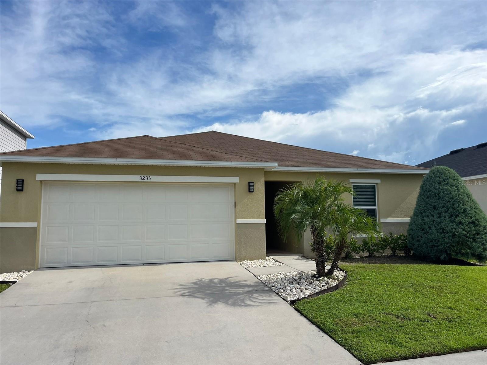 Details for 3233 Eagle Hammock Circle, KISSIMMEE, FL 34743