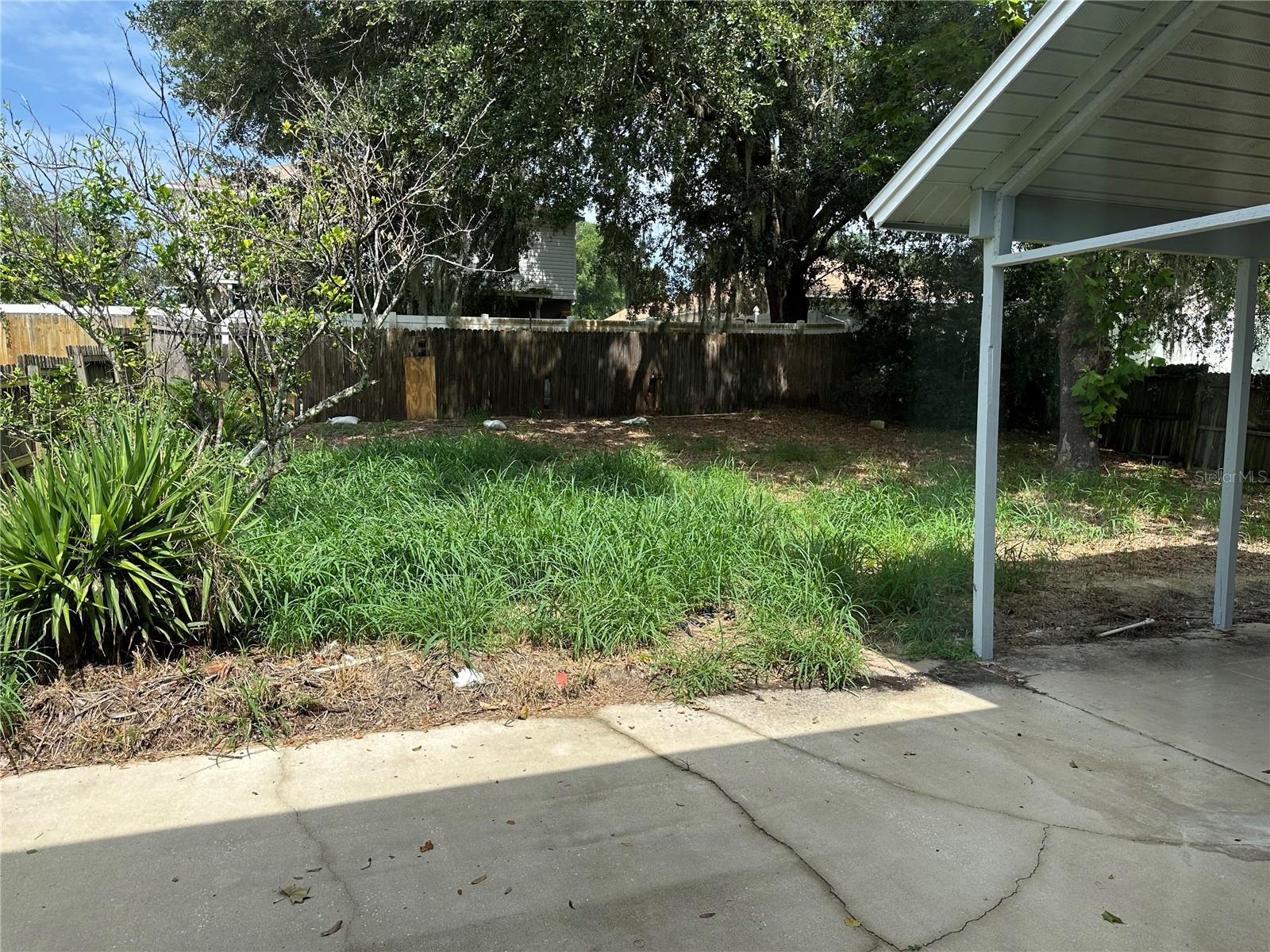 Image 17 of 17 For 584 Lake Doe Boulevard