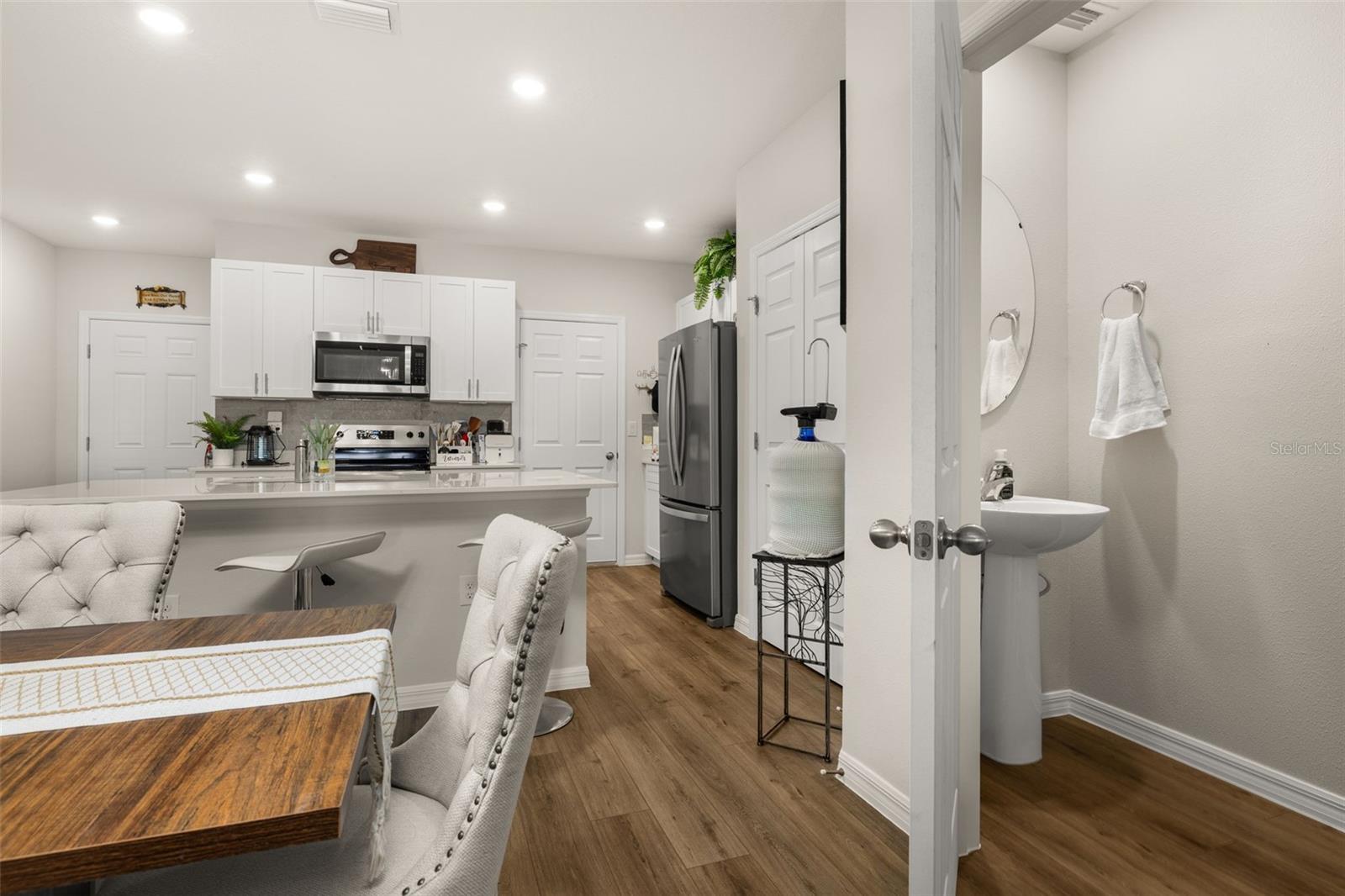 Image 11 of 46 For 4345 Hillock Boulevard