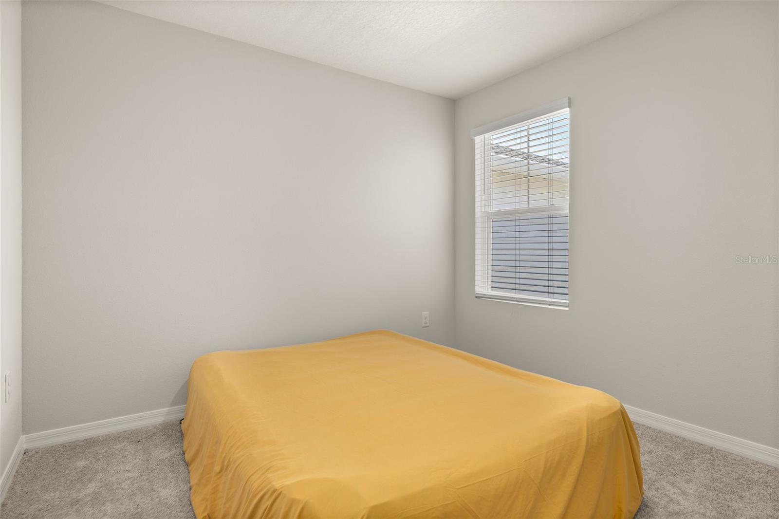 Image 32 of 46 For 4345 Hillock Boulevard