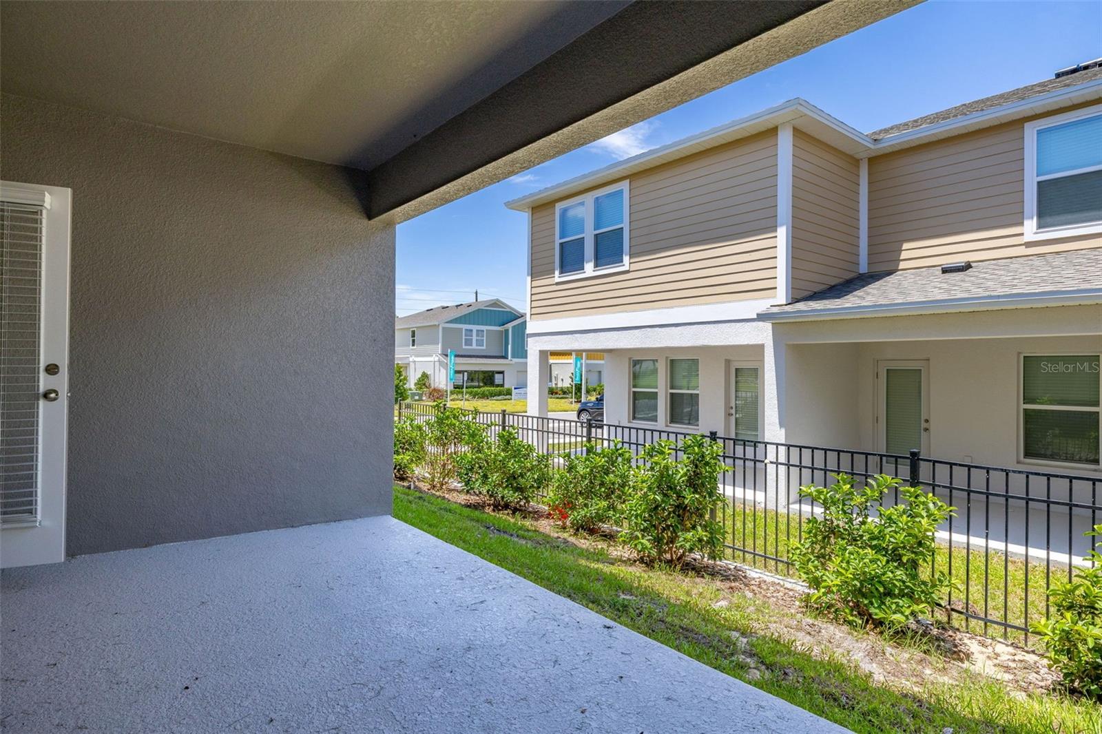 Image 34 of 46 For 4345 Hillock Boulevard