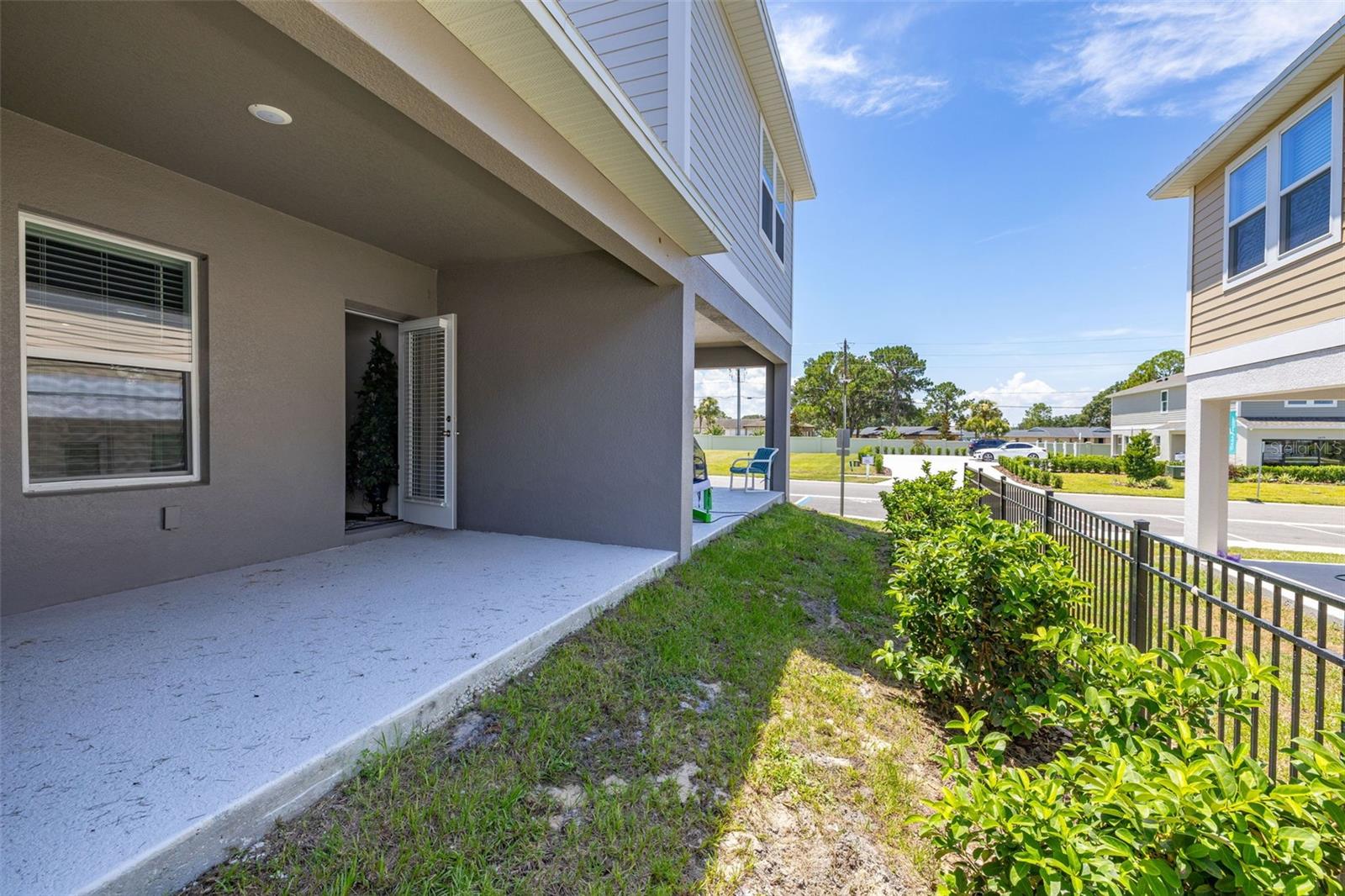 Image 36 of 46 For 4345 Hillock Boulevard