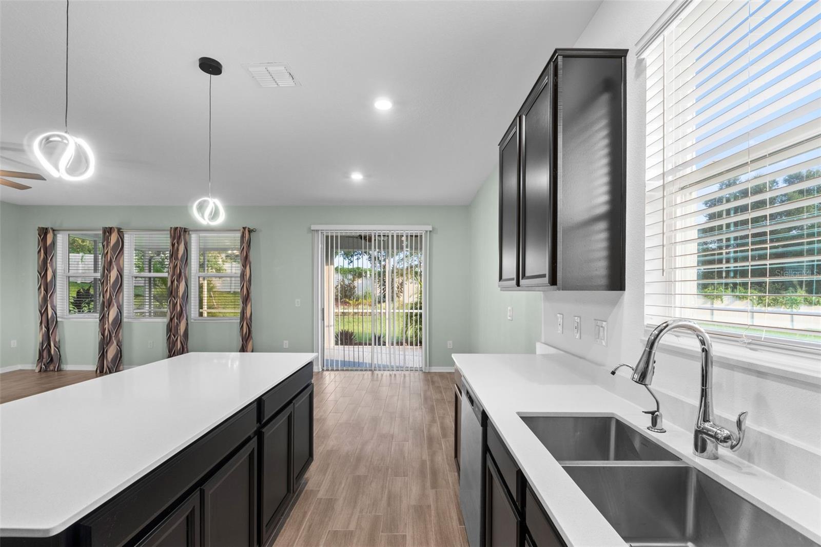 Image 11 of 43 For 1006 Breggia Court