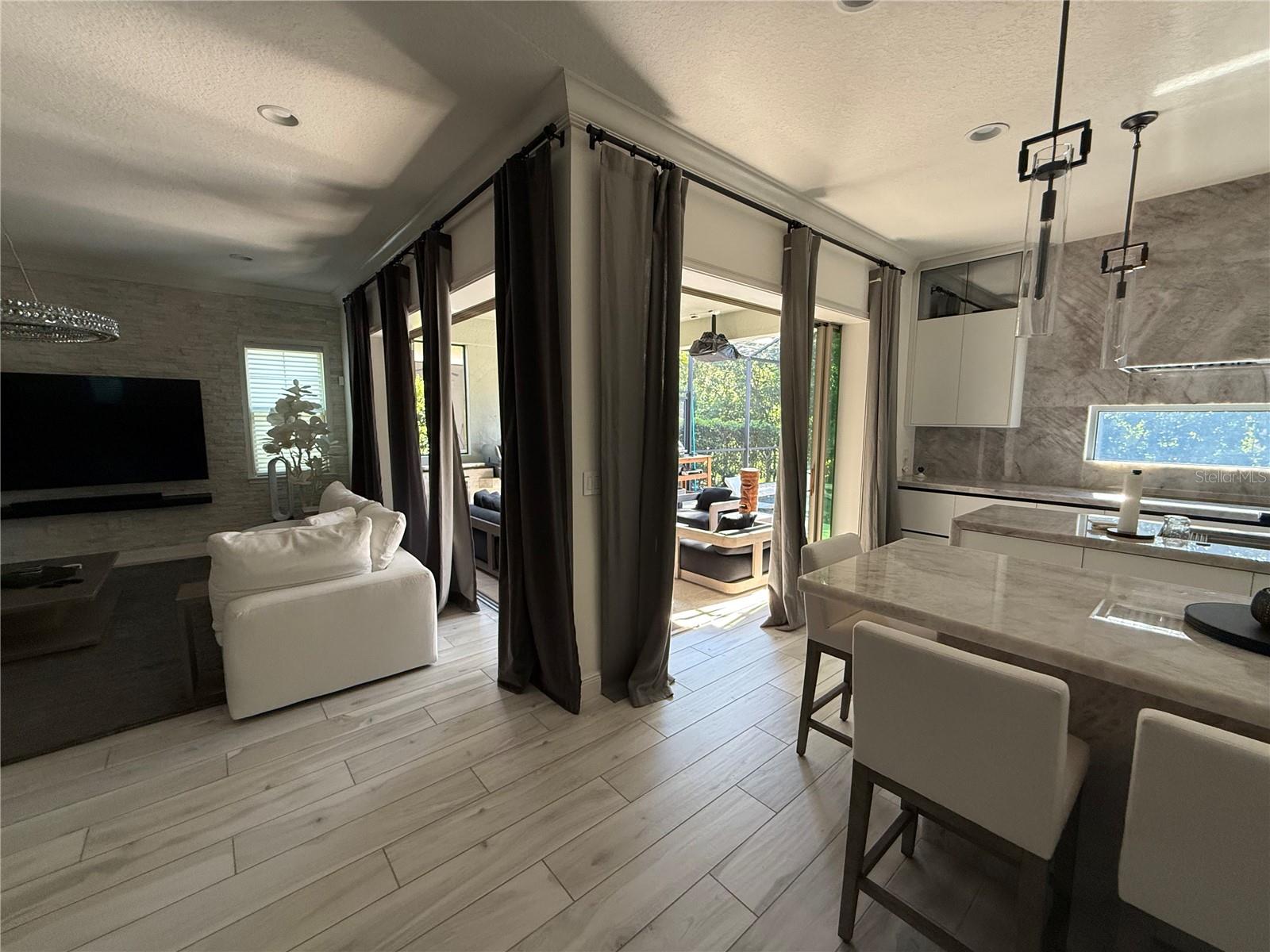 Image 13 of 65 For 9870 Mere Parkway