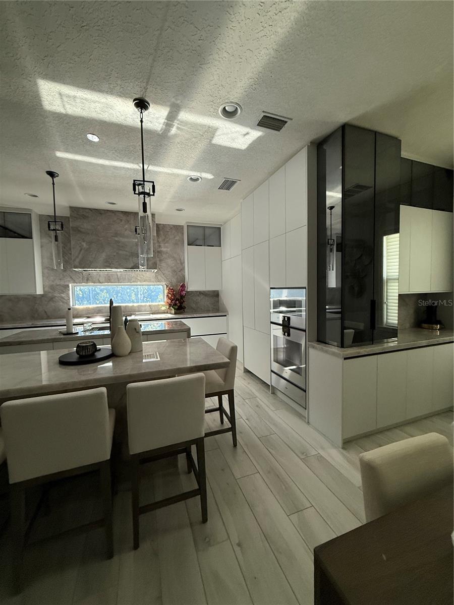 Image 16 of 65 For 9870 Mere Parkway