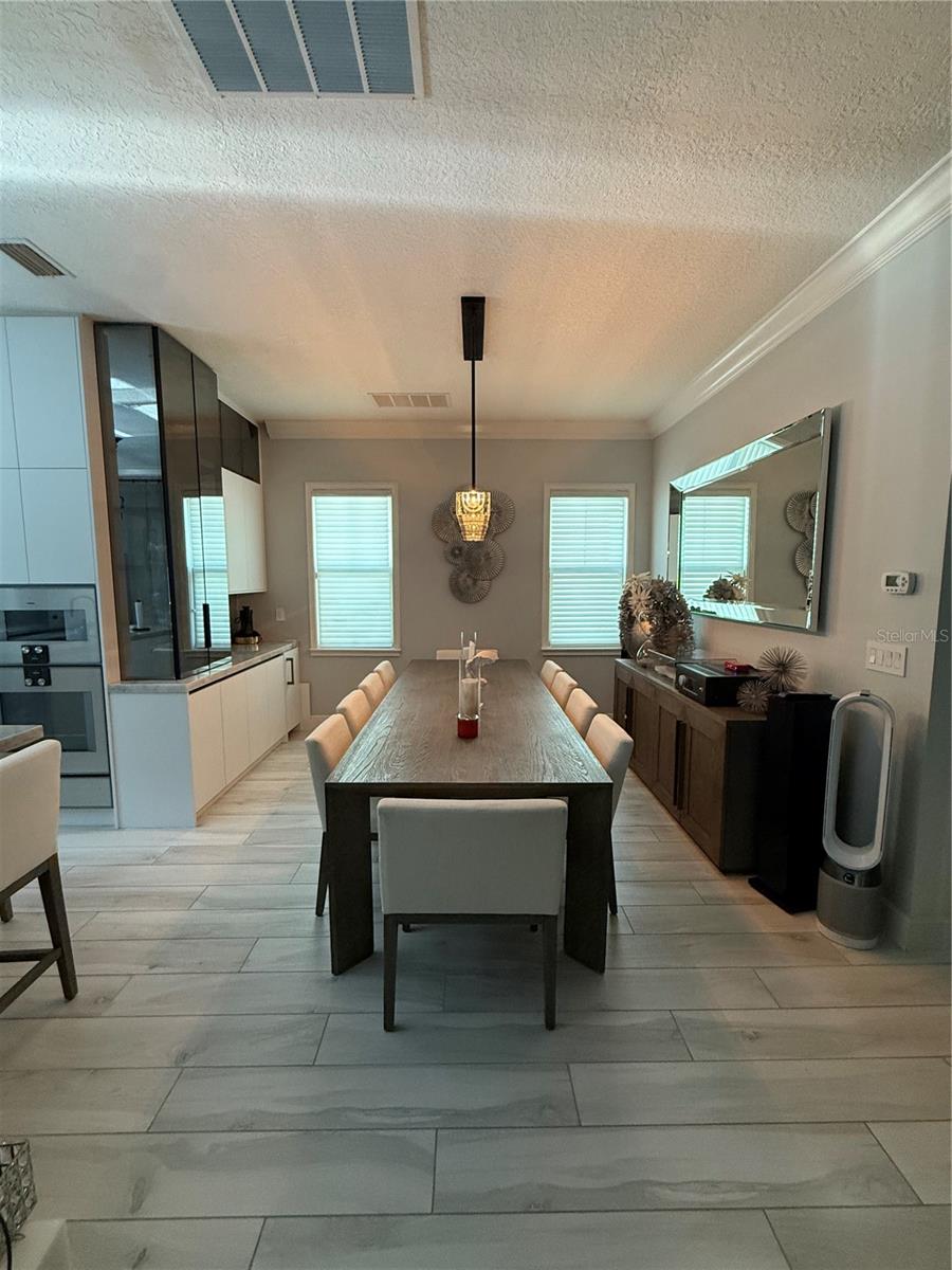 Image 25 of 65 For 9870 Mere Parkway