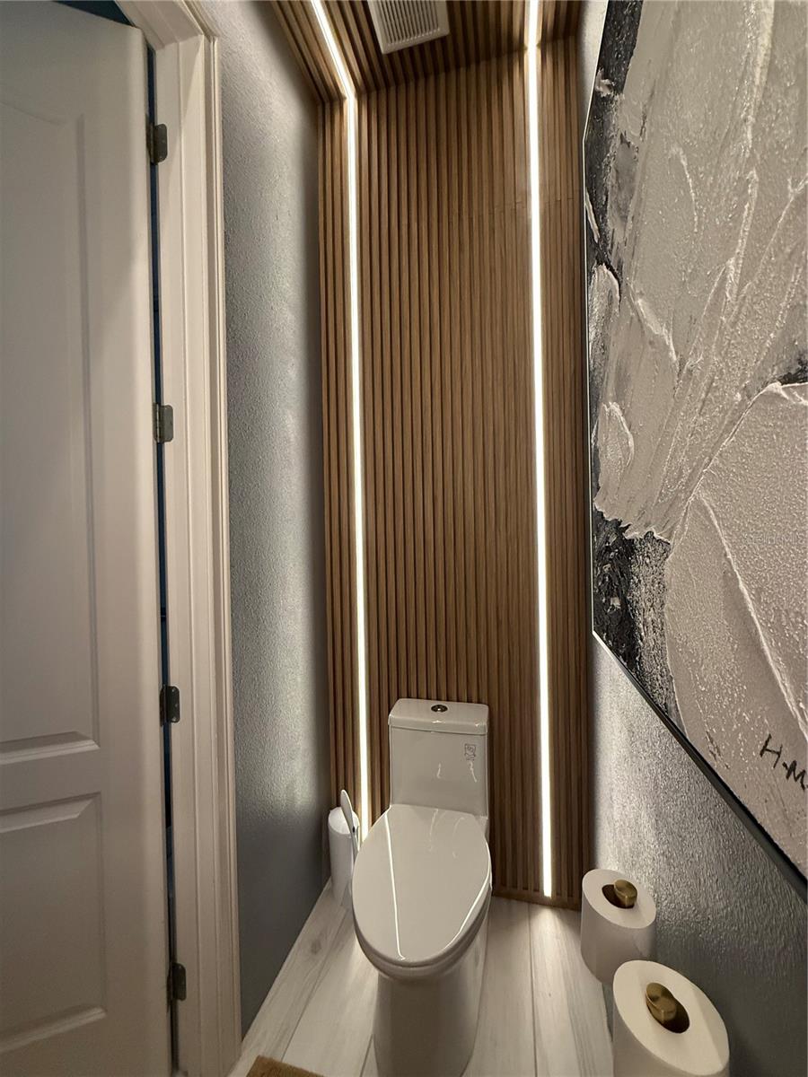 Image 29 of 65 For 9870 Mere Parkway