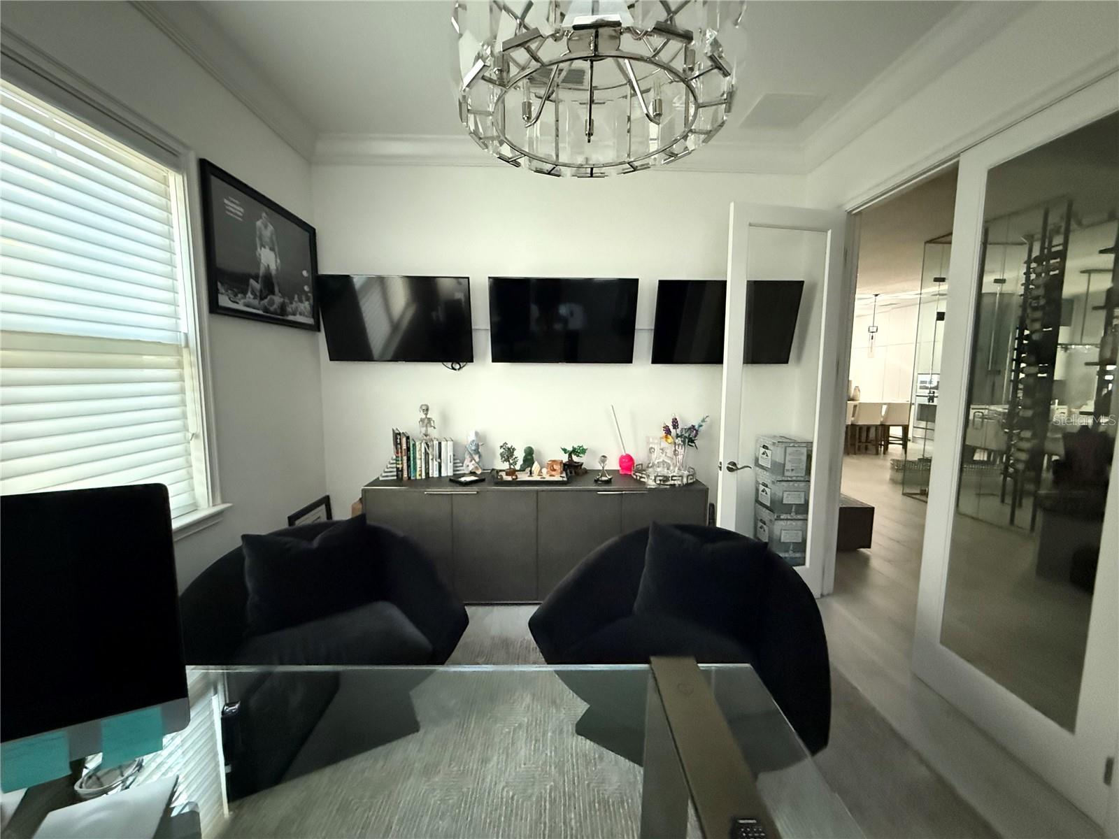 Image 3 of 65 For 9870 Mere Parkway