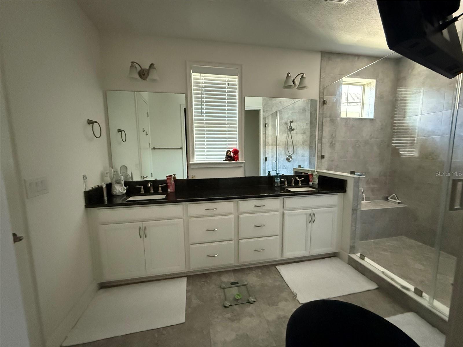 Image 31 of 65 For 9870 Mere Parkway