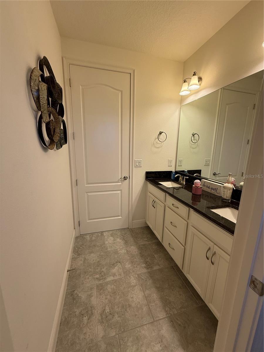 Image 40 of 65 For 9870 Mere Parkway