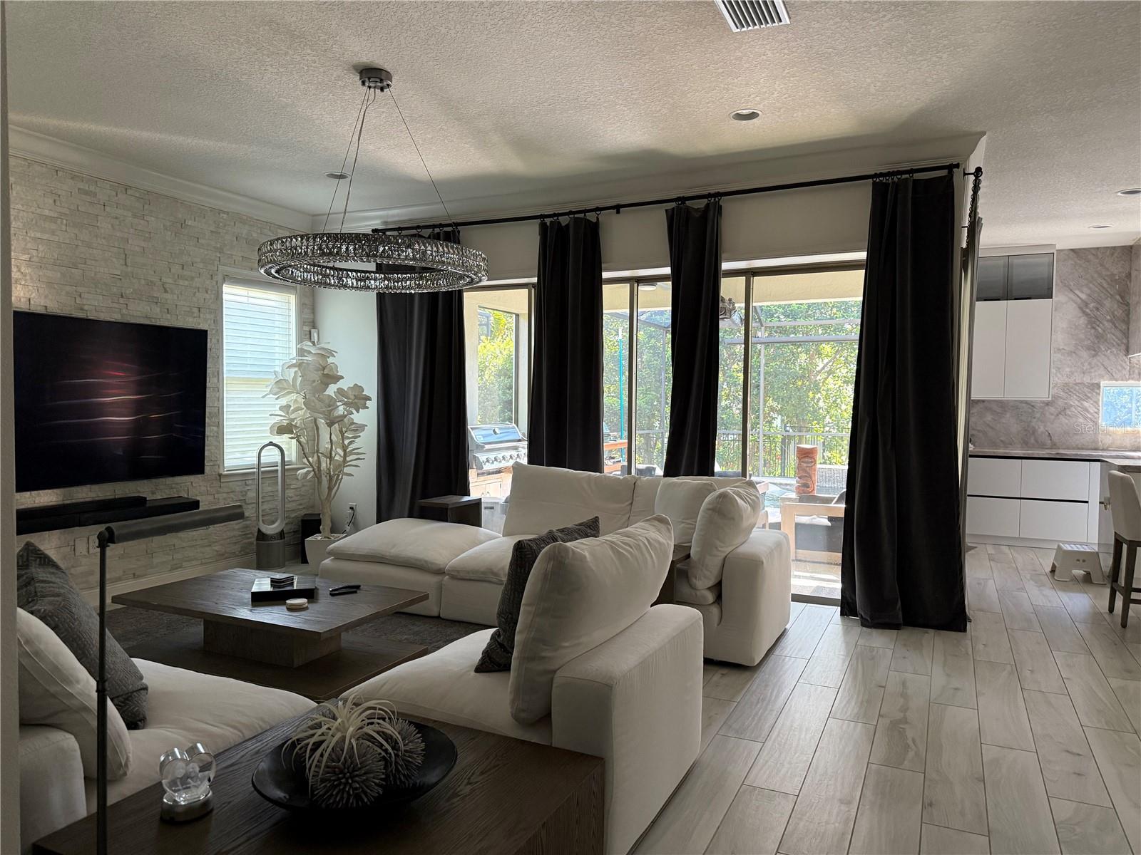 Image 6 of 65 For 9870 Mere Parkway