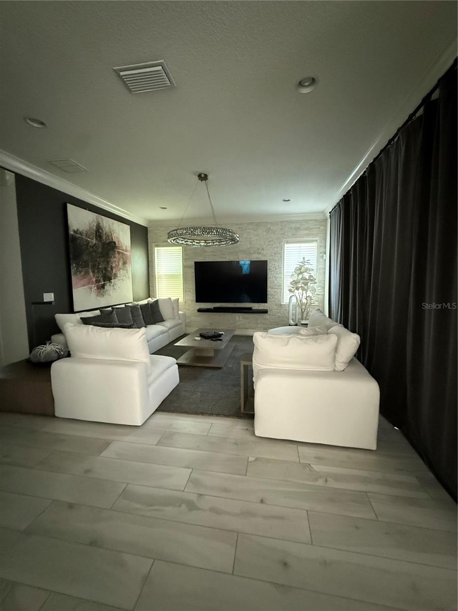 Image 7 of 65 For 9870 Mere Parkway