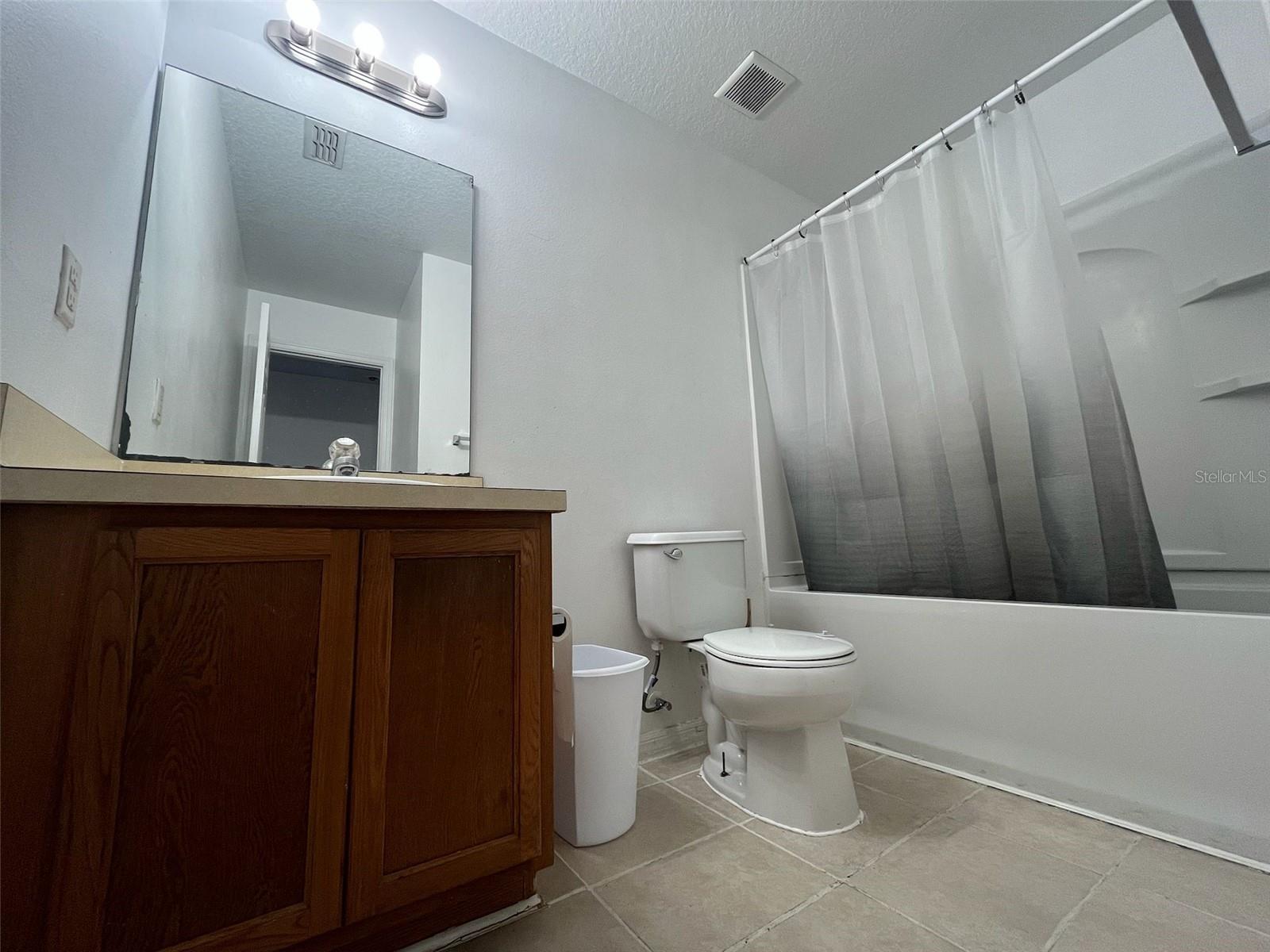Image 12 of 13 For 5210 Paradise Cay Circle
