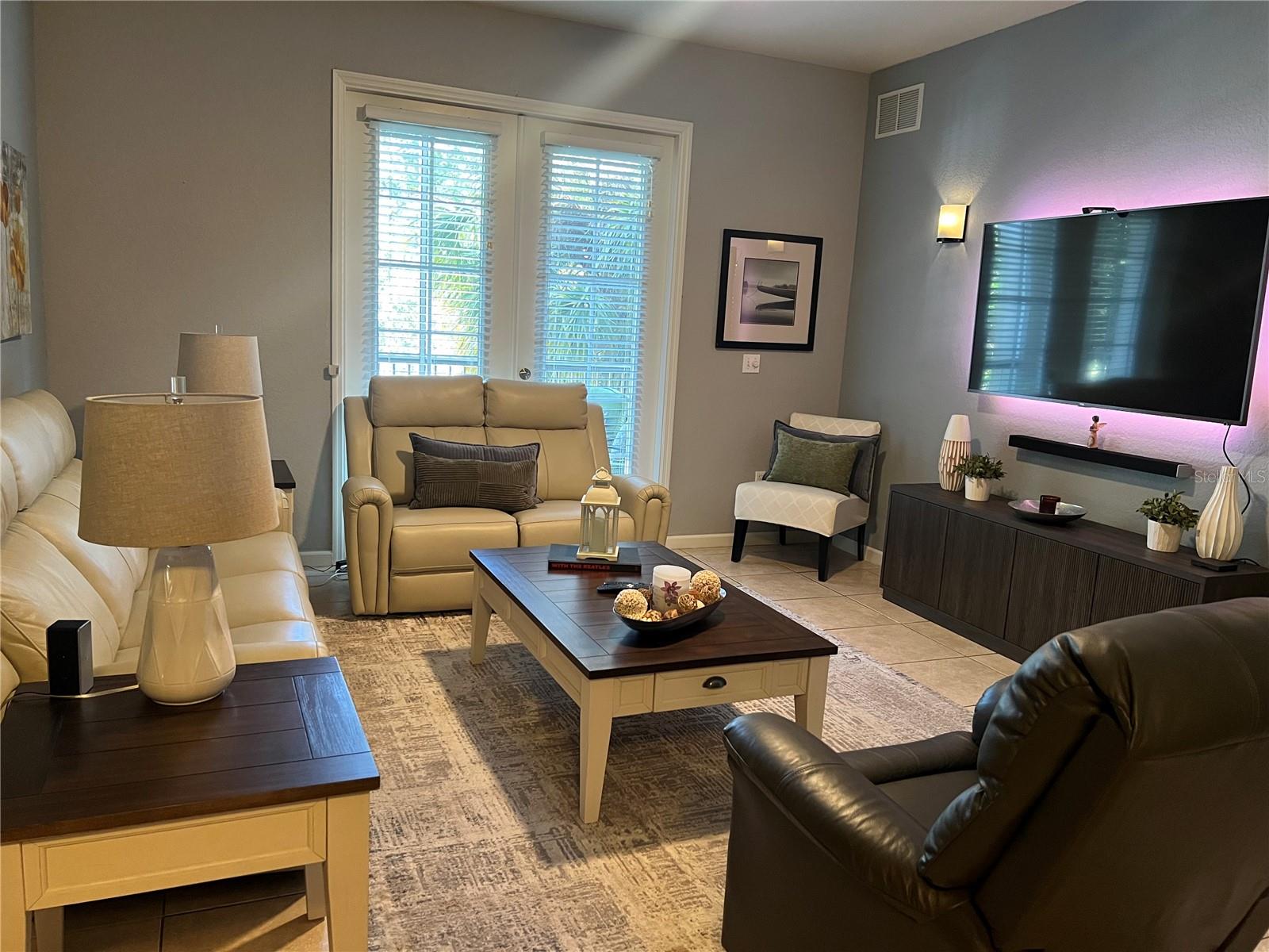 Image 14 of 31 For 3321 Whitestone Circle 203