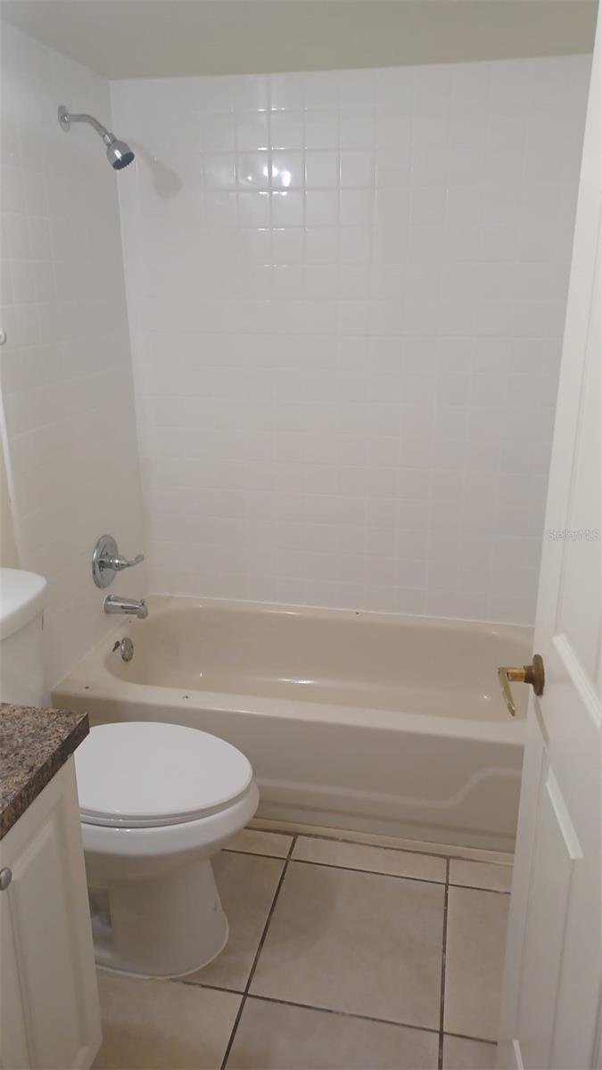 Image 5 of 7 For 2401 Barley Club Court 2