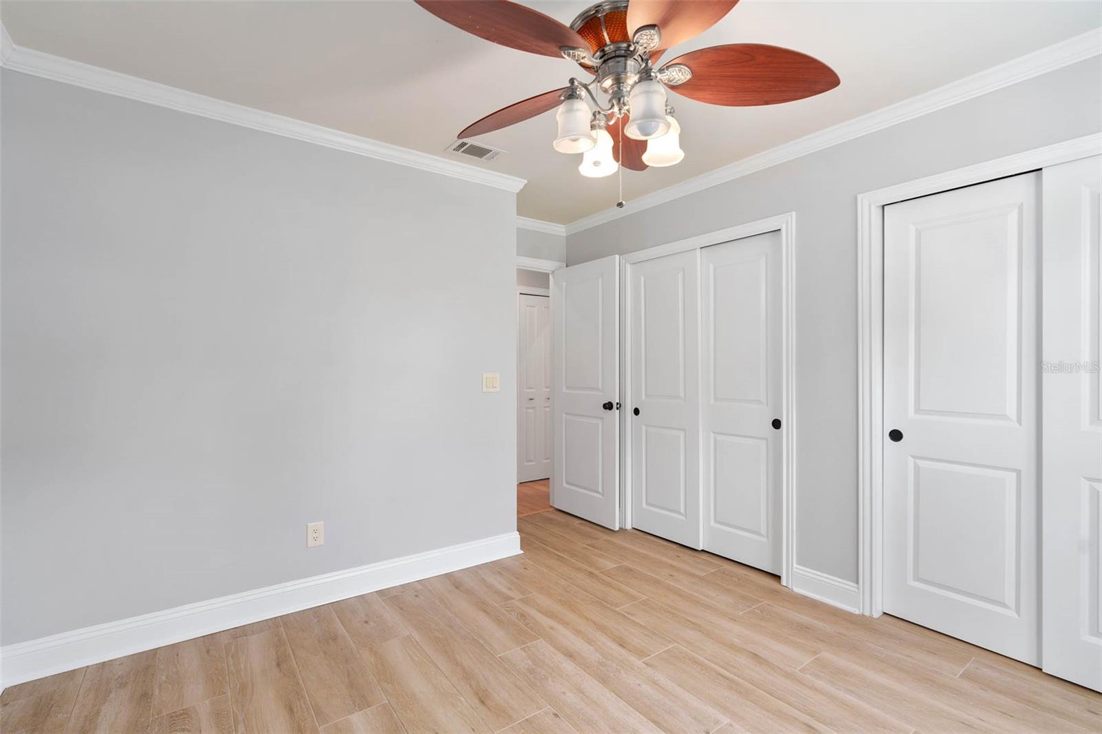 Image 21 of 30 For 707 Lally Rock Court
