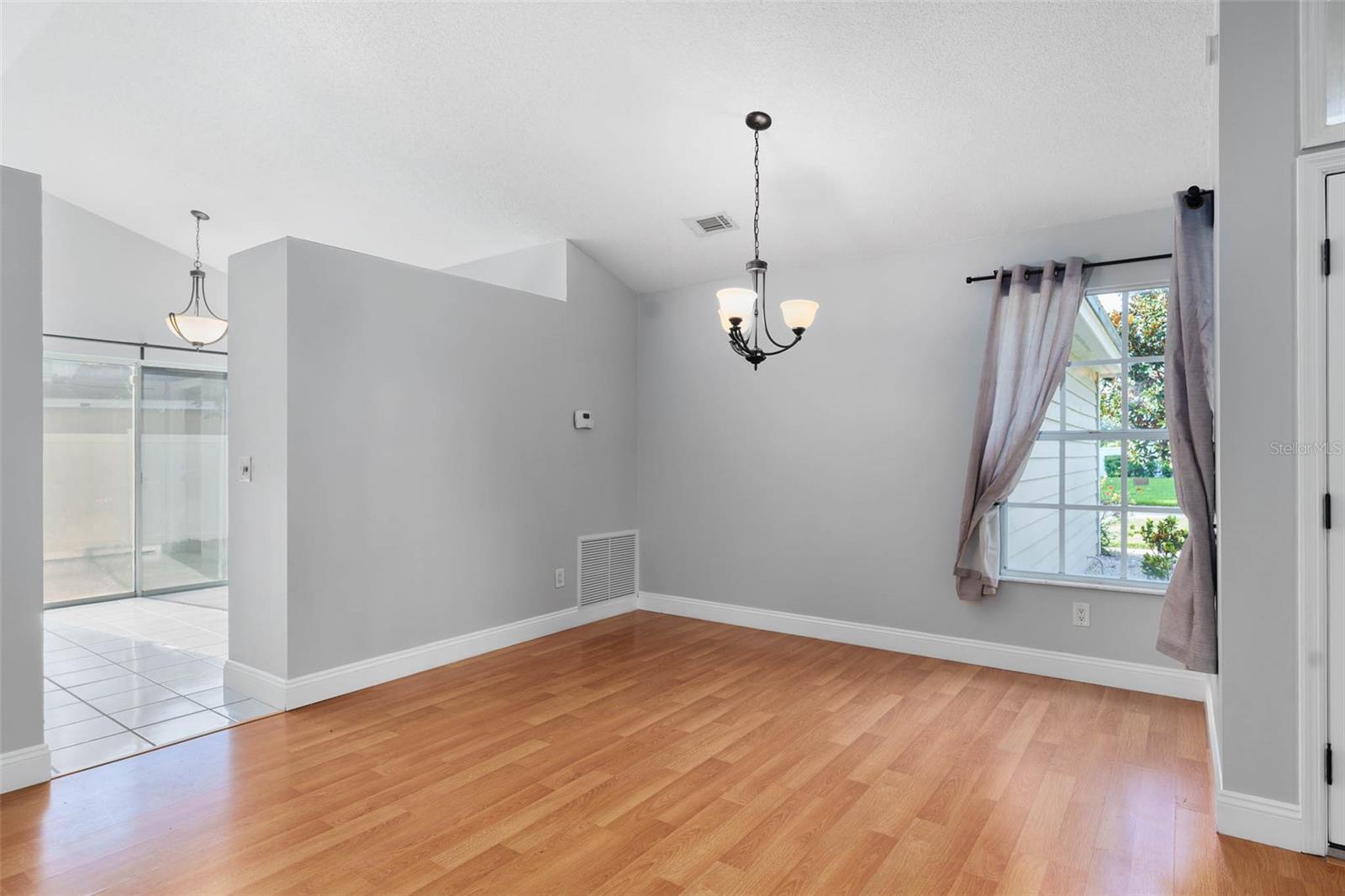 Image 7 of 30 For 707 Lally Rock Court