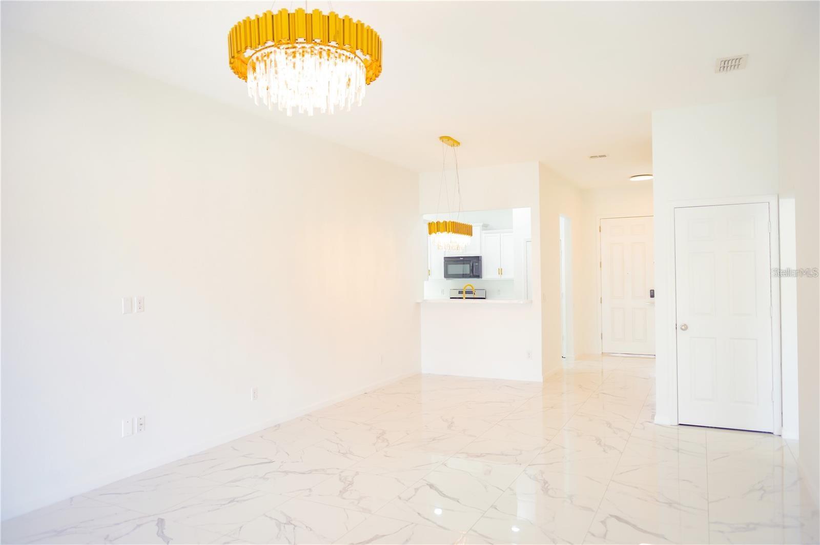 Image 4 of 13 For 337 Giovani Boulevard
