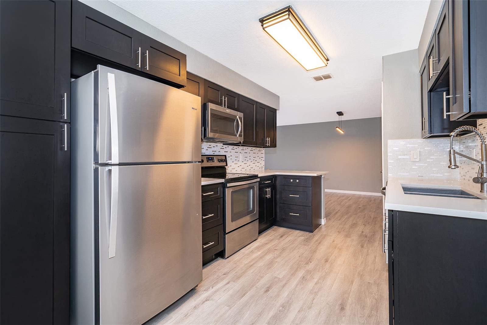 Image 10 of 31 For 7734 Sugar Bend Drive 7734