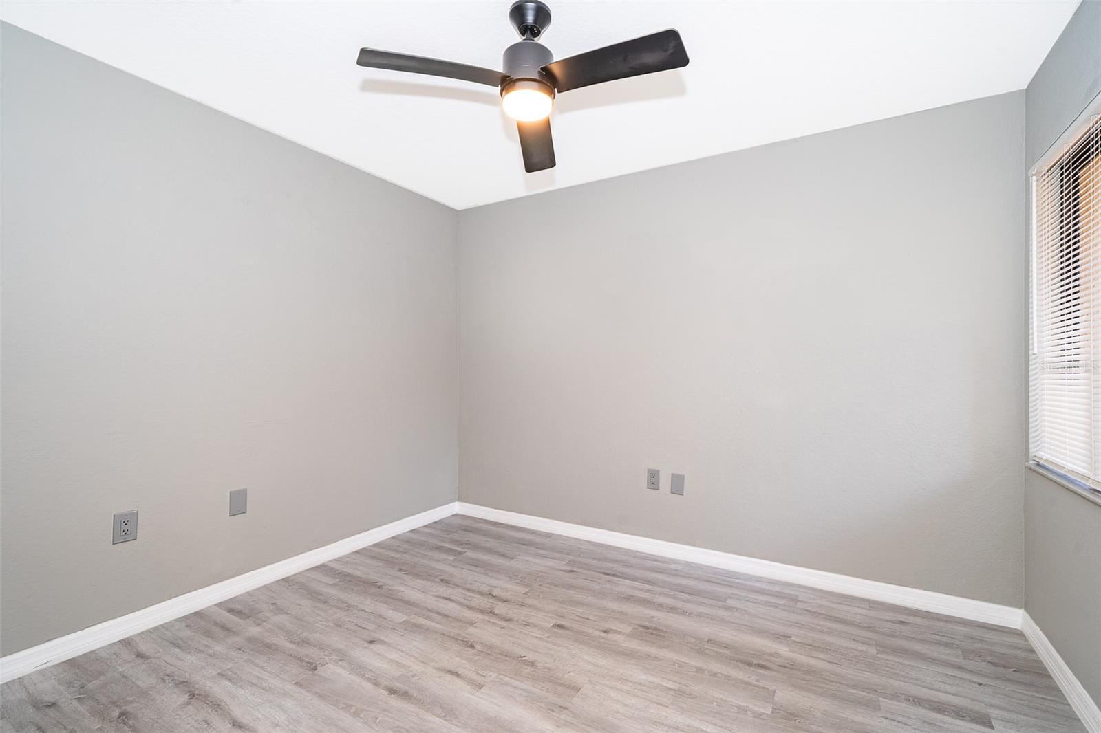 Image 17 of 31 For 7734 Sugar Bend Drive 7734