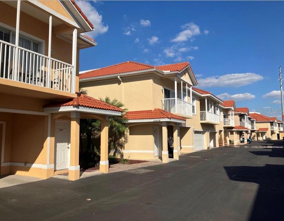 Details for 21019 Sunpoint Way 201, LUTZ, FL 33558