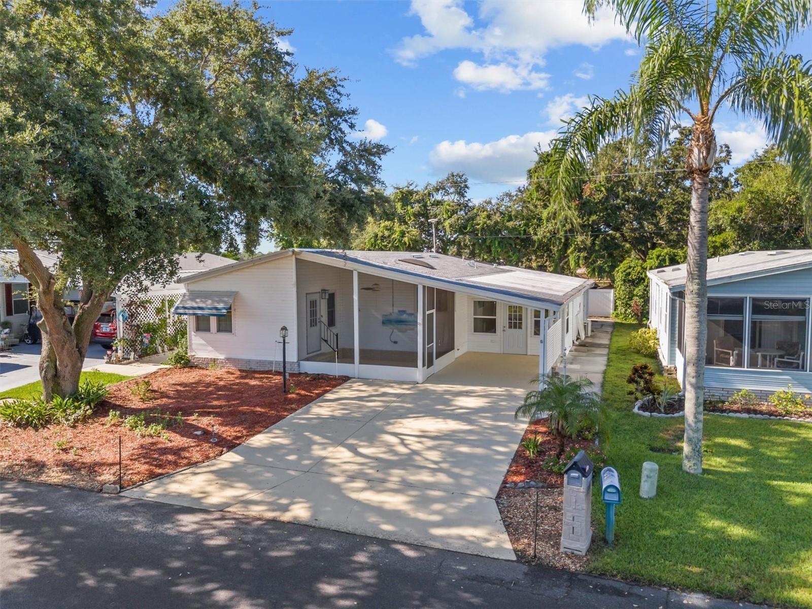 Details for 6084 Southern Oaks Drive Se, WINTER HAVEN, FL 33884