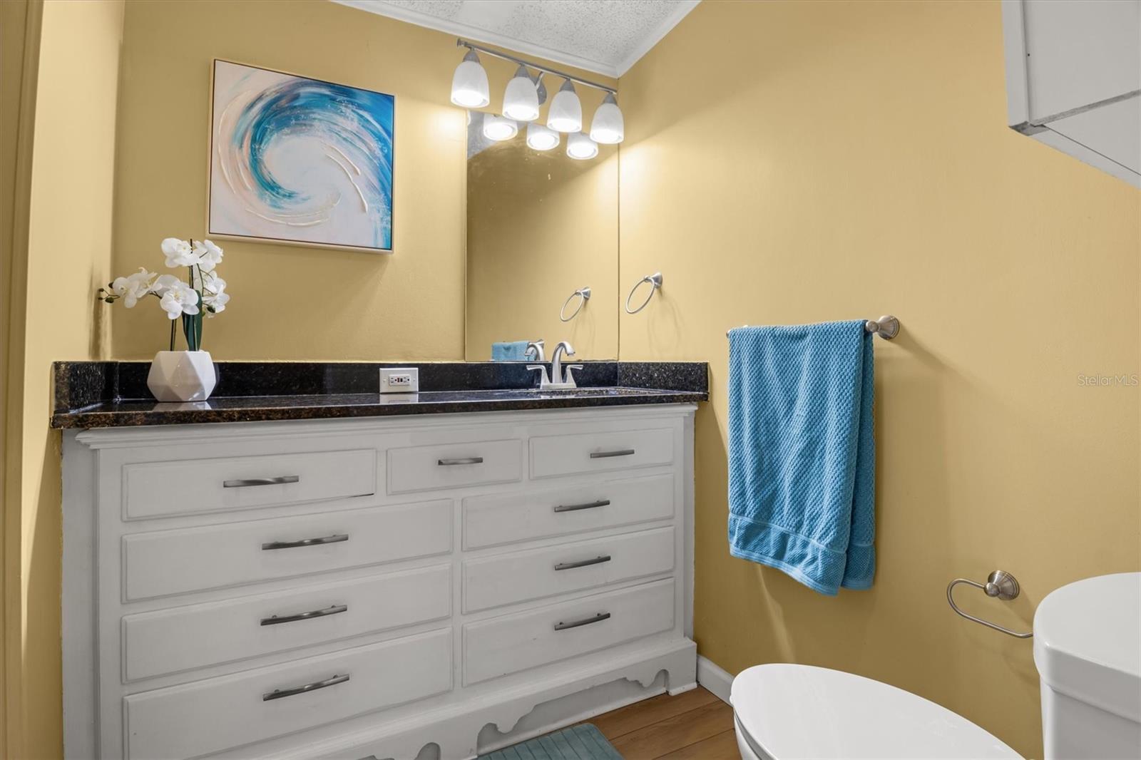 Image 19 of 48 For 6084 Southern Oaks Drive Se