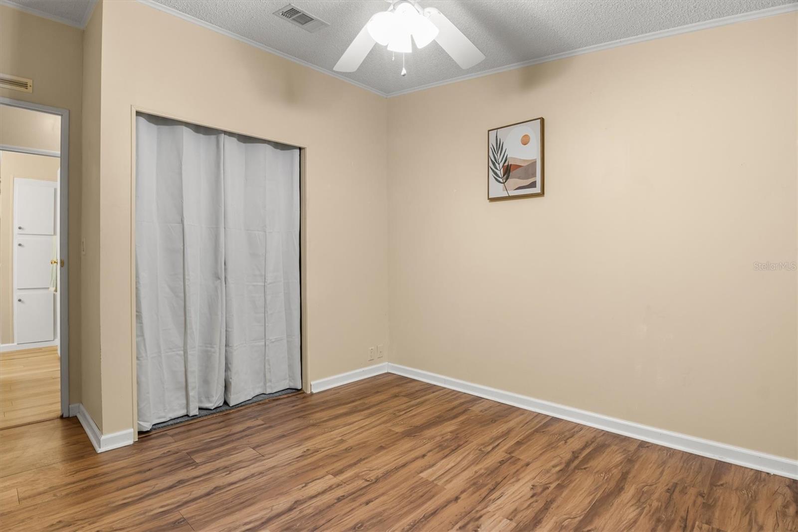 Image 22 of 48 For 6084 Southern Oaks Drive Se