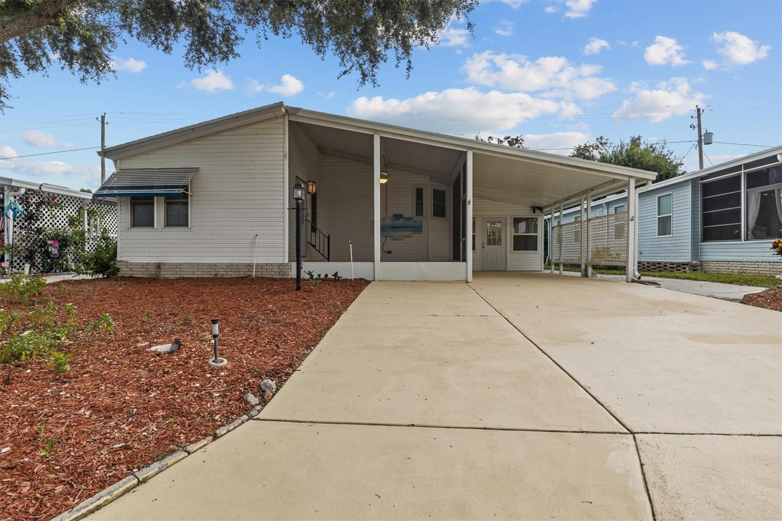 Image 32 of 48 For 6084 Southern Oaks Drive Se