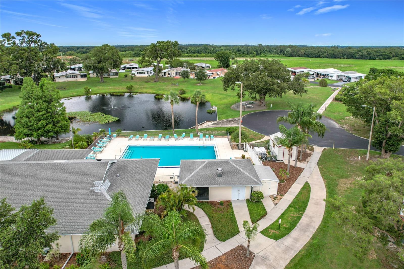 Image 42 of 48 For 6084 Southern Oaks Drive Se