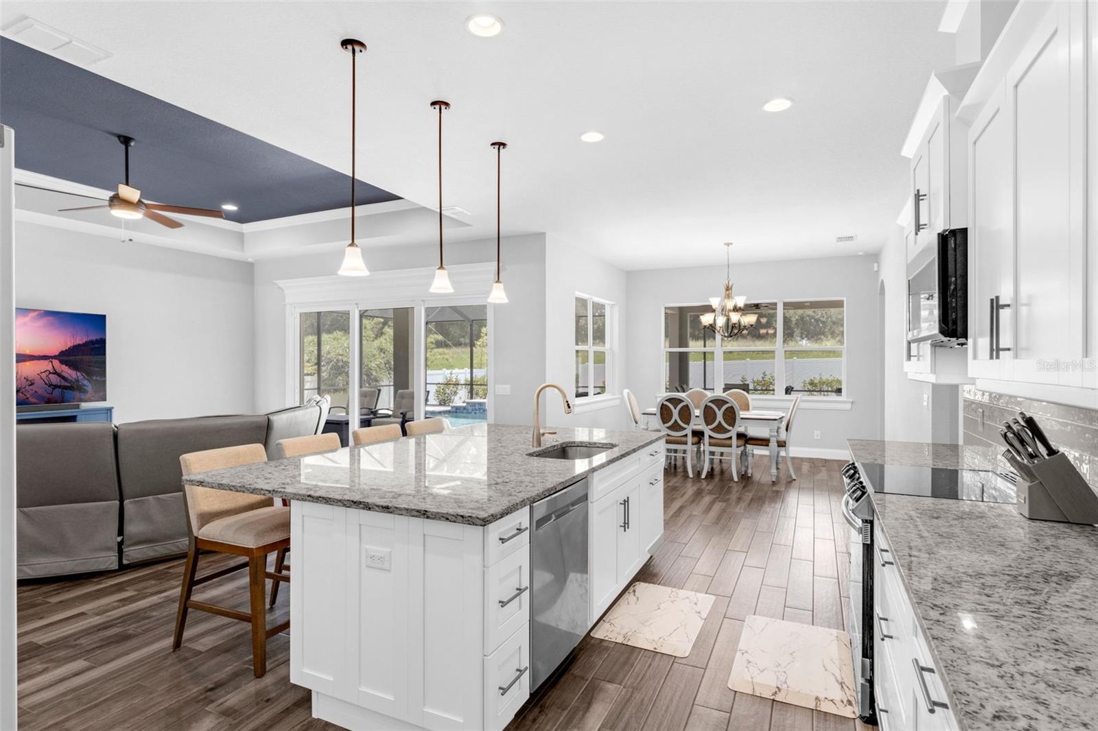 Image 15 of 55 For 6634 Ridgemont Rd