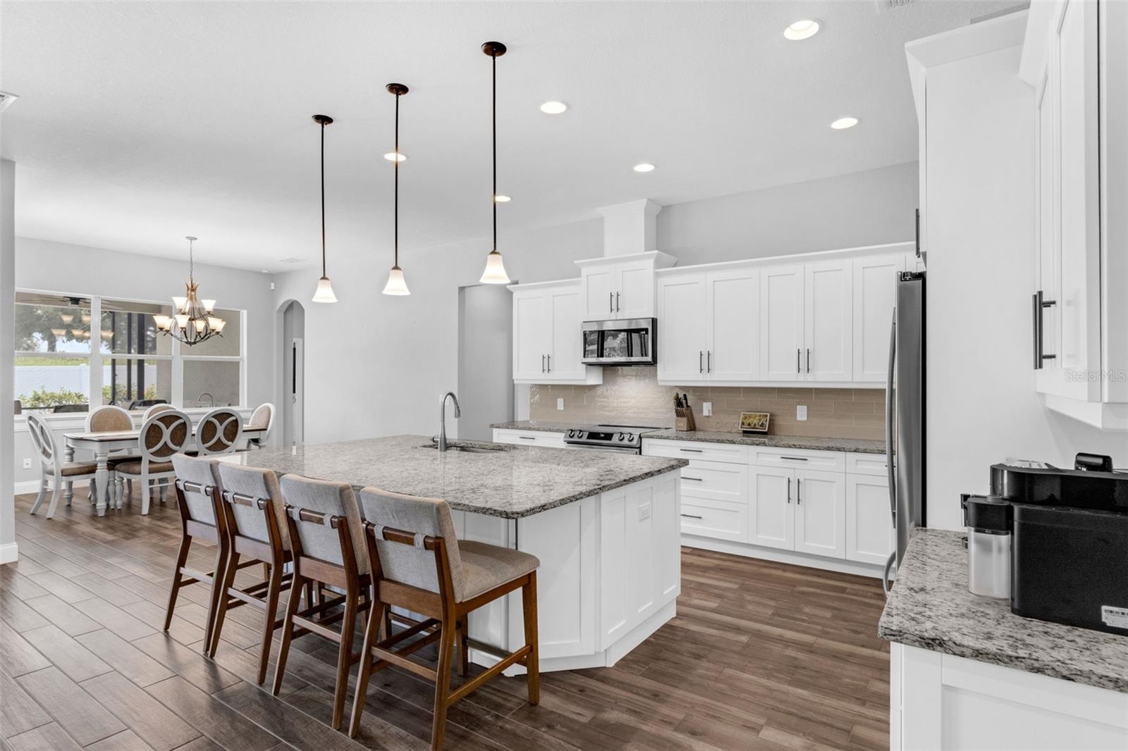 Image 17 of 55 For 6634 Ridgemont Rd