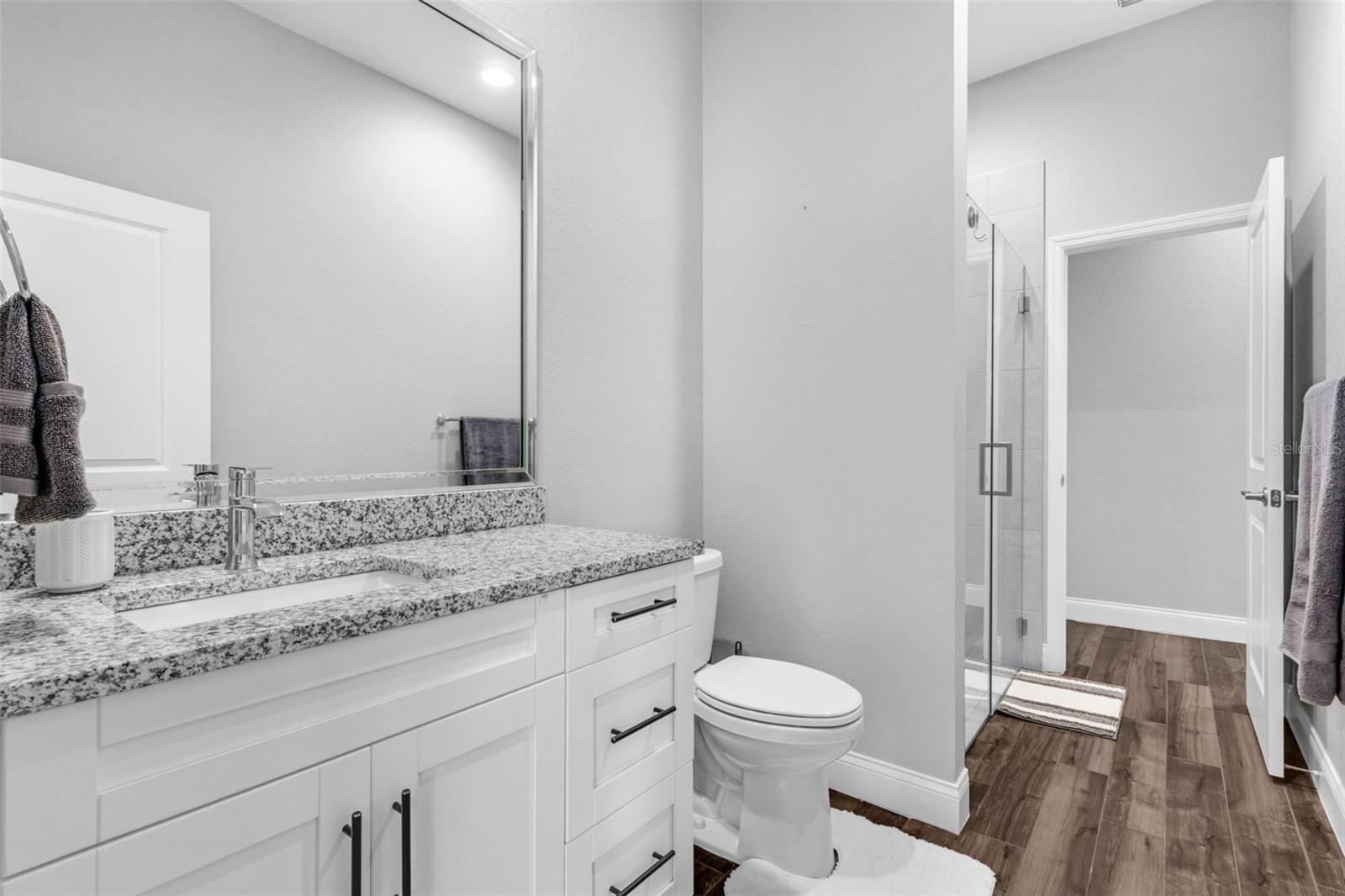 Image 30 of 55 For 6634 Ridgemont Rd