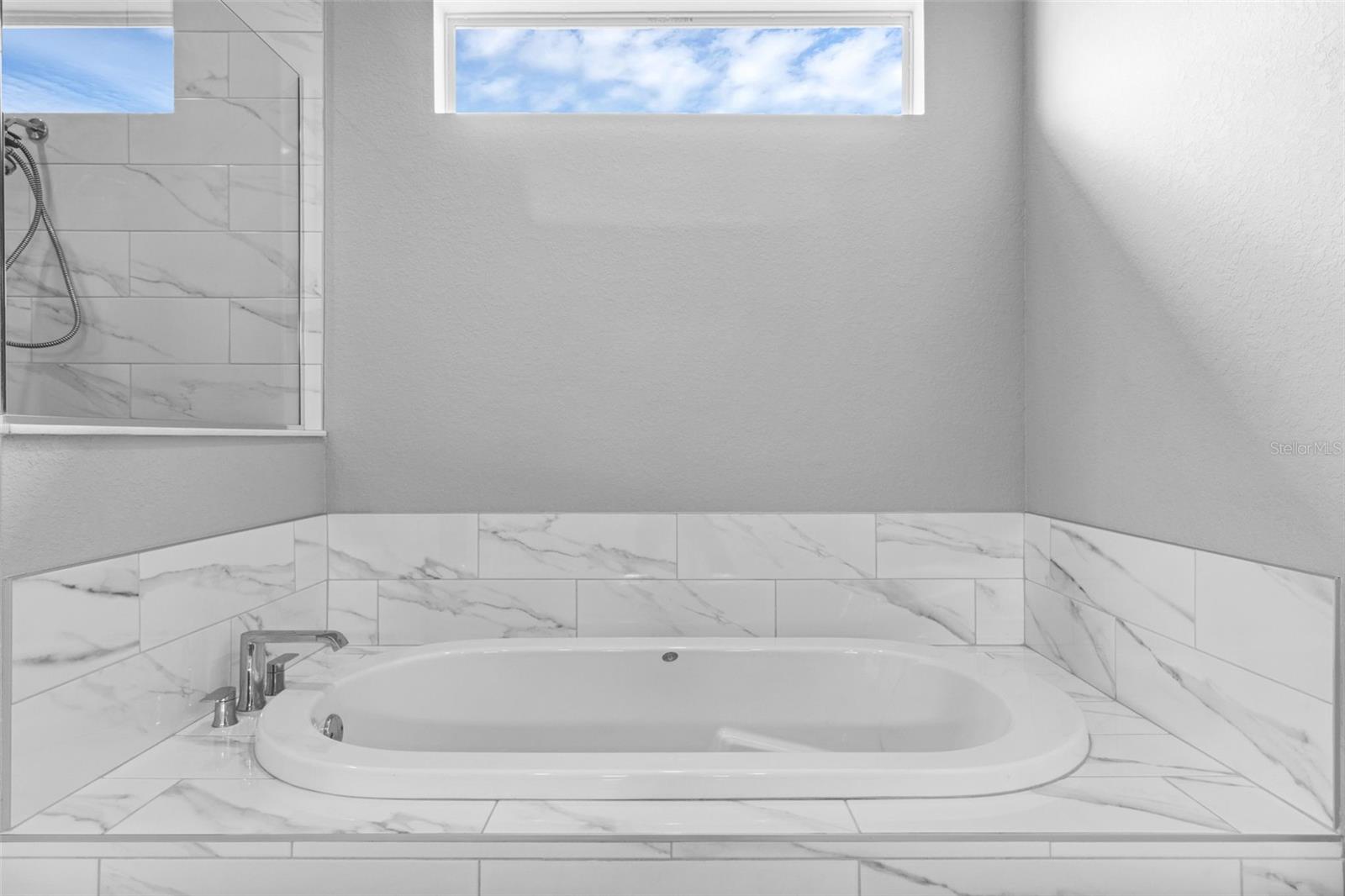 Image 33 of 55 For 6634 Ridgemont Rd