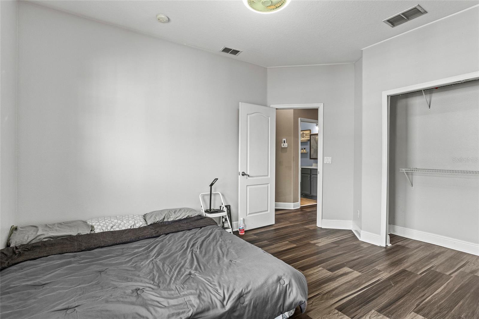 Image 7 of 24 For 17307 Chateau Pine Way