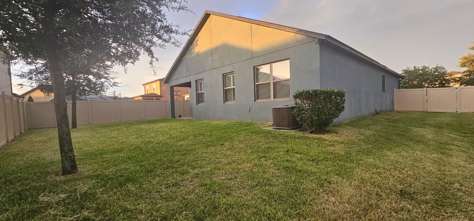 Image 4 of 34 For 1109 Hilltop Place