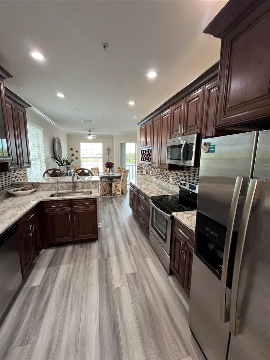Image 14 of 45 For 5677 Fossano Drive 506