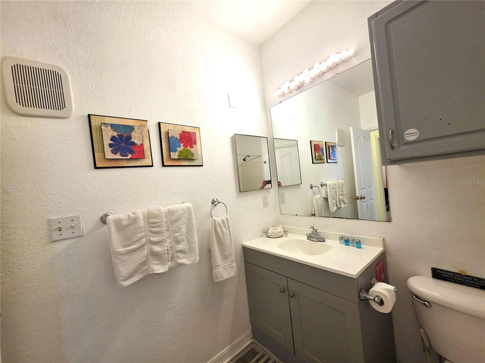Image 11 of 30 For 8824 Dunes Court 103