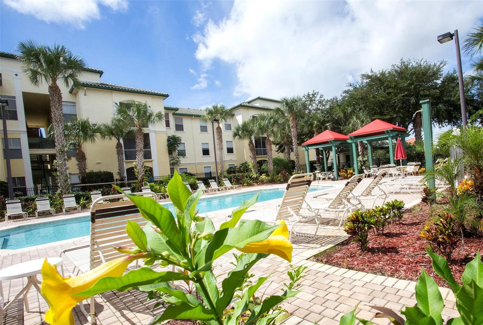 Image 21 of 30 For 8824 Dunes Court 103