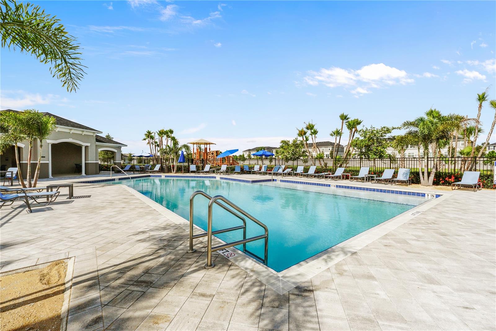 Image 33 of 36 For 736 Overpool Avenue