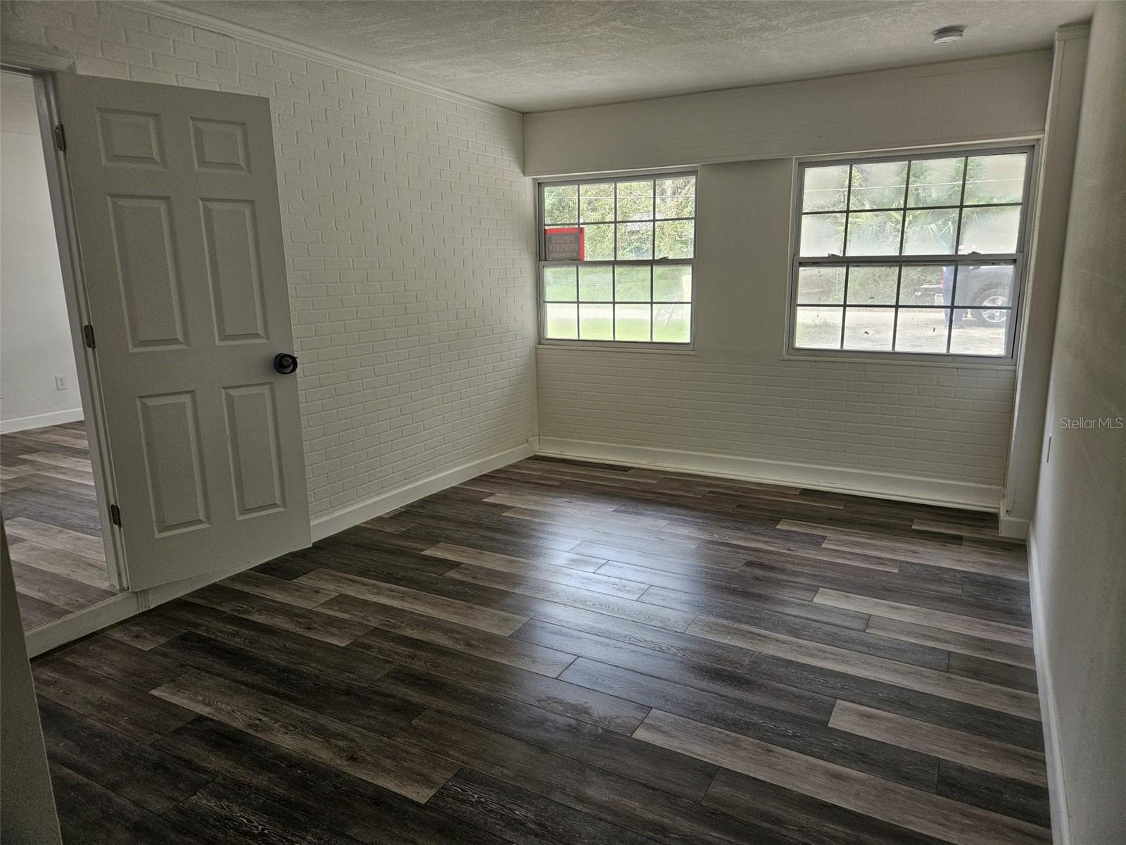 Image 12 of 22 For 4051 19th Avenue