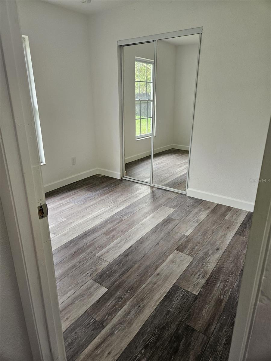 Image 18 of 22 For 4051 19th Avenue