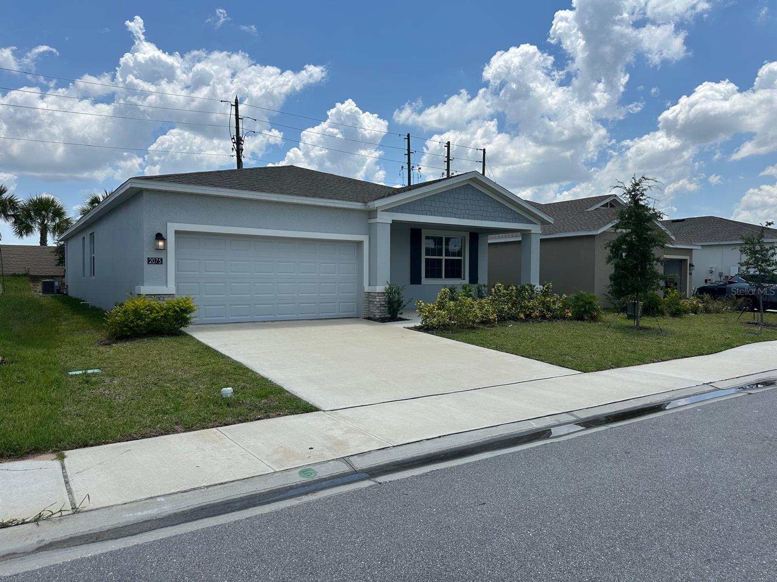 Image 4 of 76 For 2075 Punch Bowl Avenue