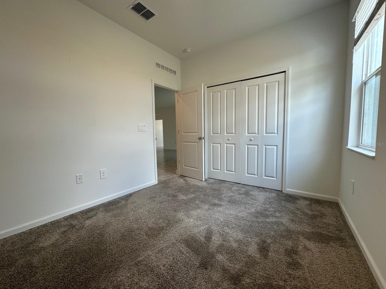 Image 43 of 76 For 2075 Punch Bowl Avenue
