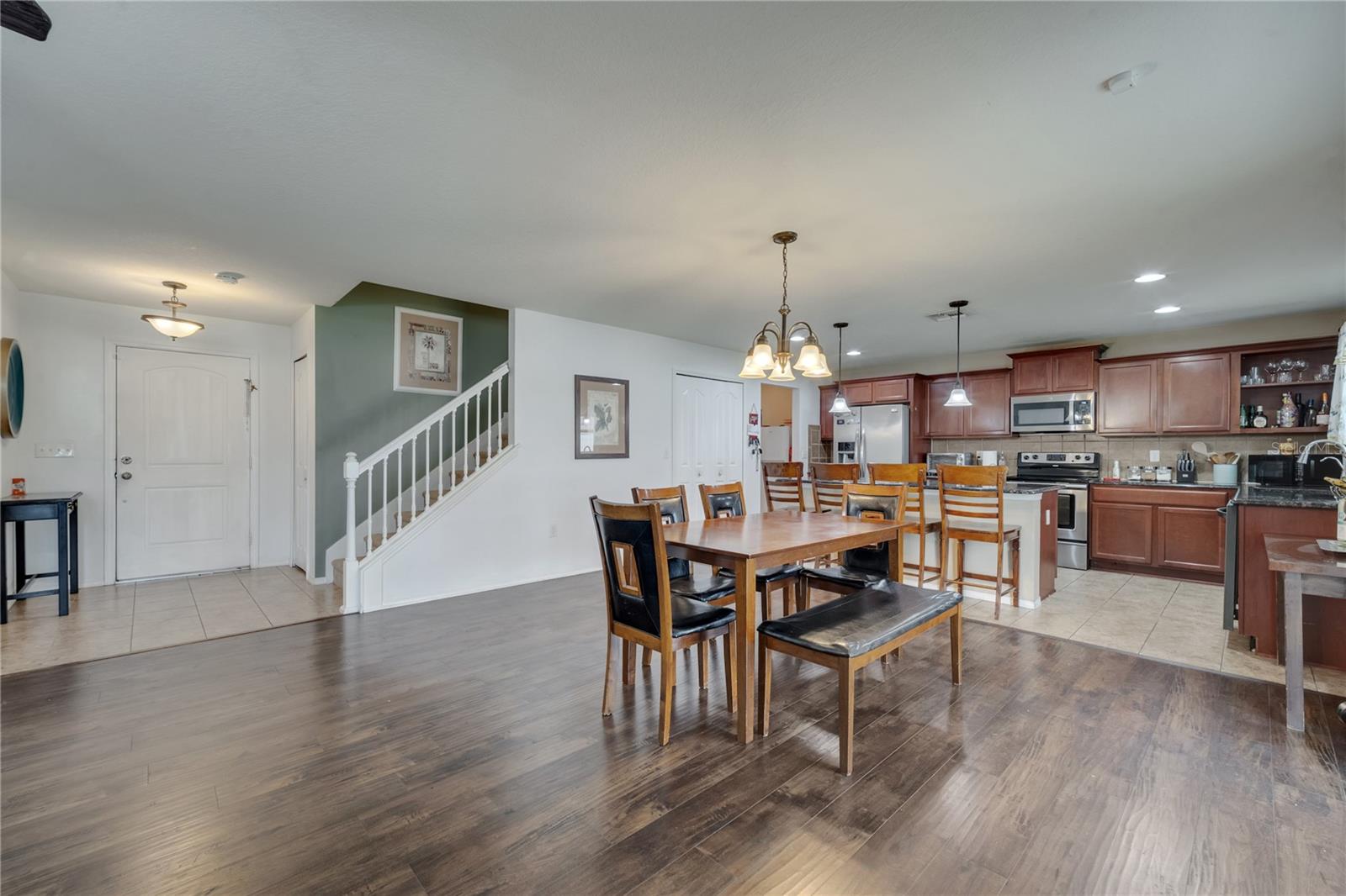 Image 14 of 53 For 2312 Plantation Oak Drive