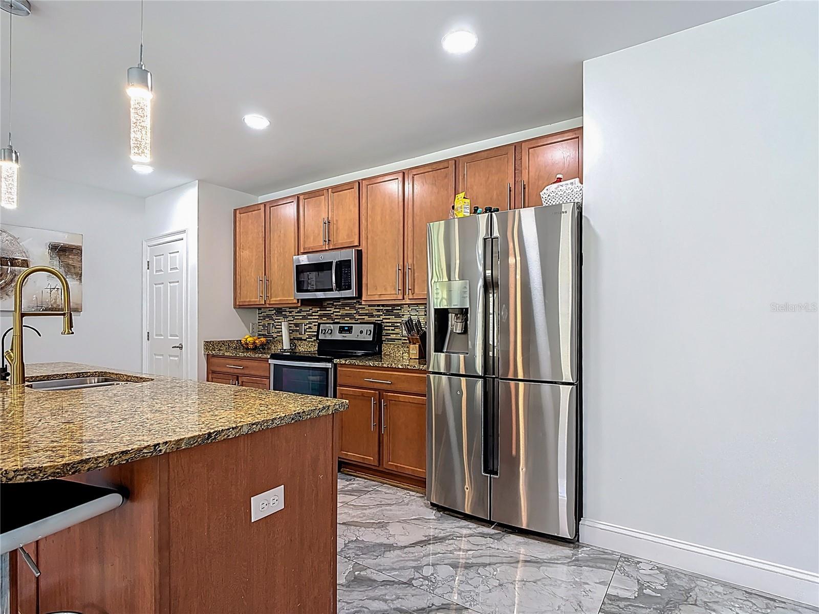Image 17 of 61 For 2939 Casabella Drive