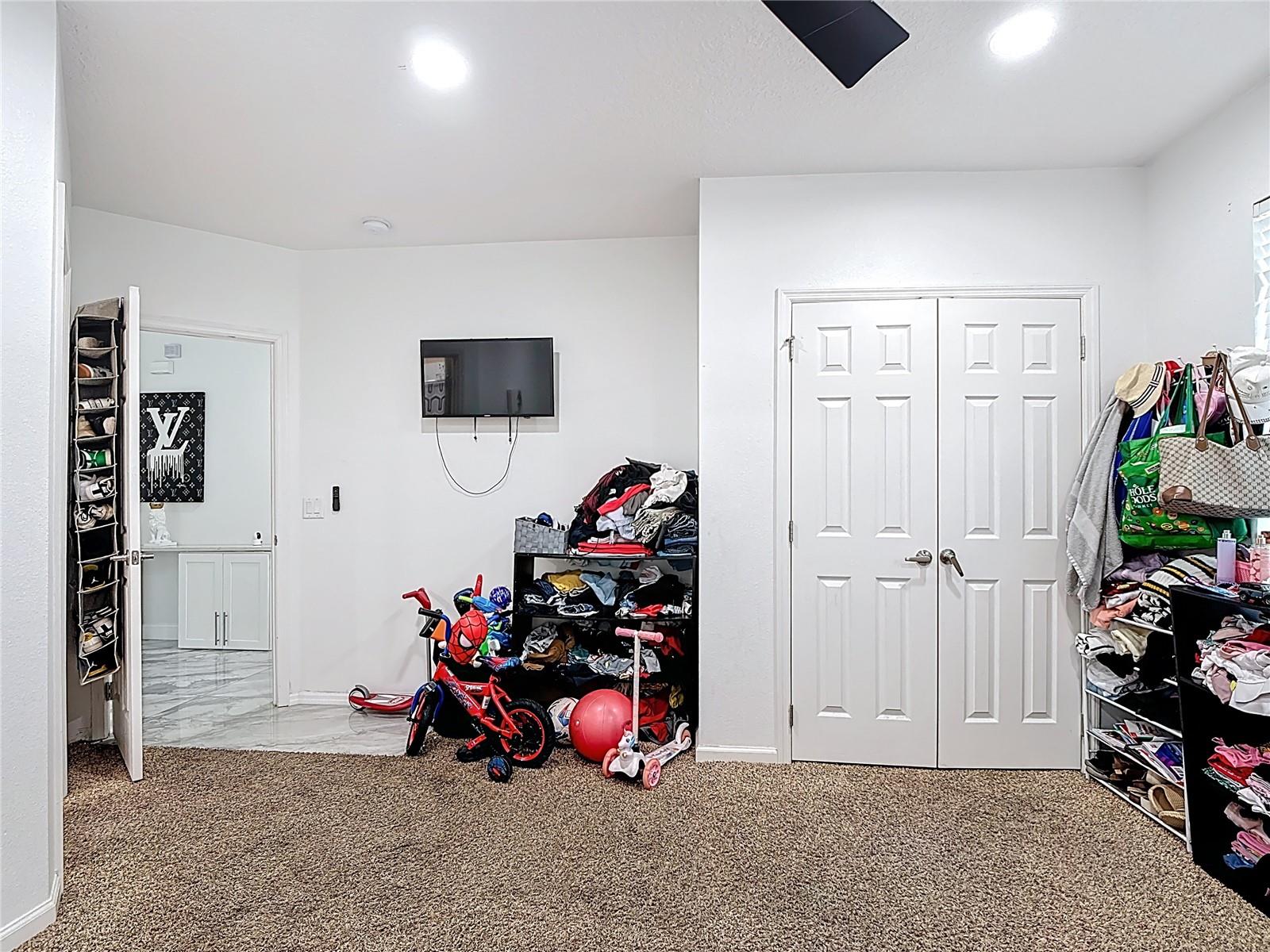 Image 36 of 61 For 2939 Casabella Drive