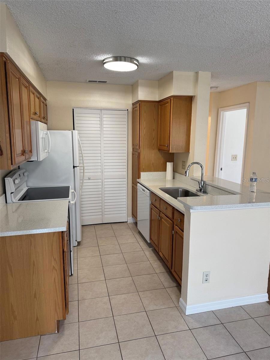 Image 5 of 14 For 1077 Hiawassee Road 813