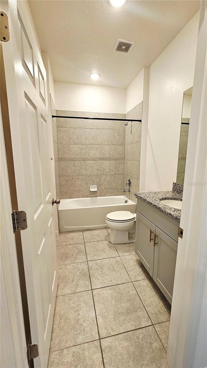 Image 16 of 26 For 522 Feltrim Manor Road