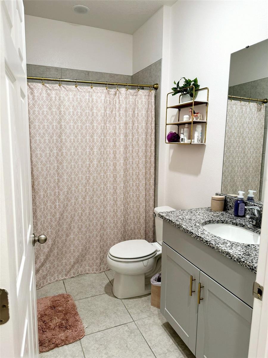 Image 7 of 12 For 522 Feltrim Manor Road